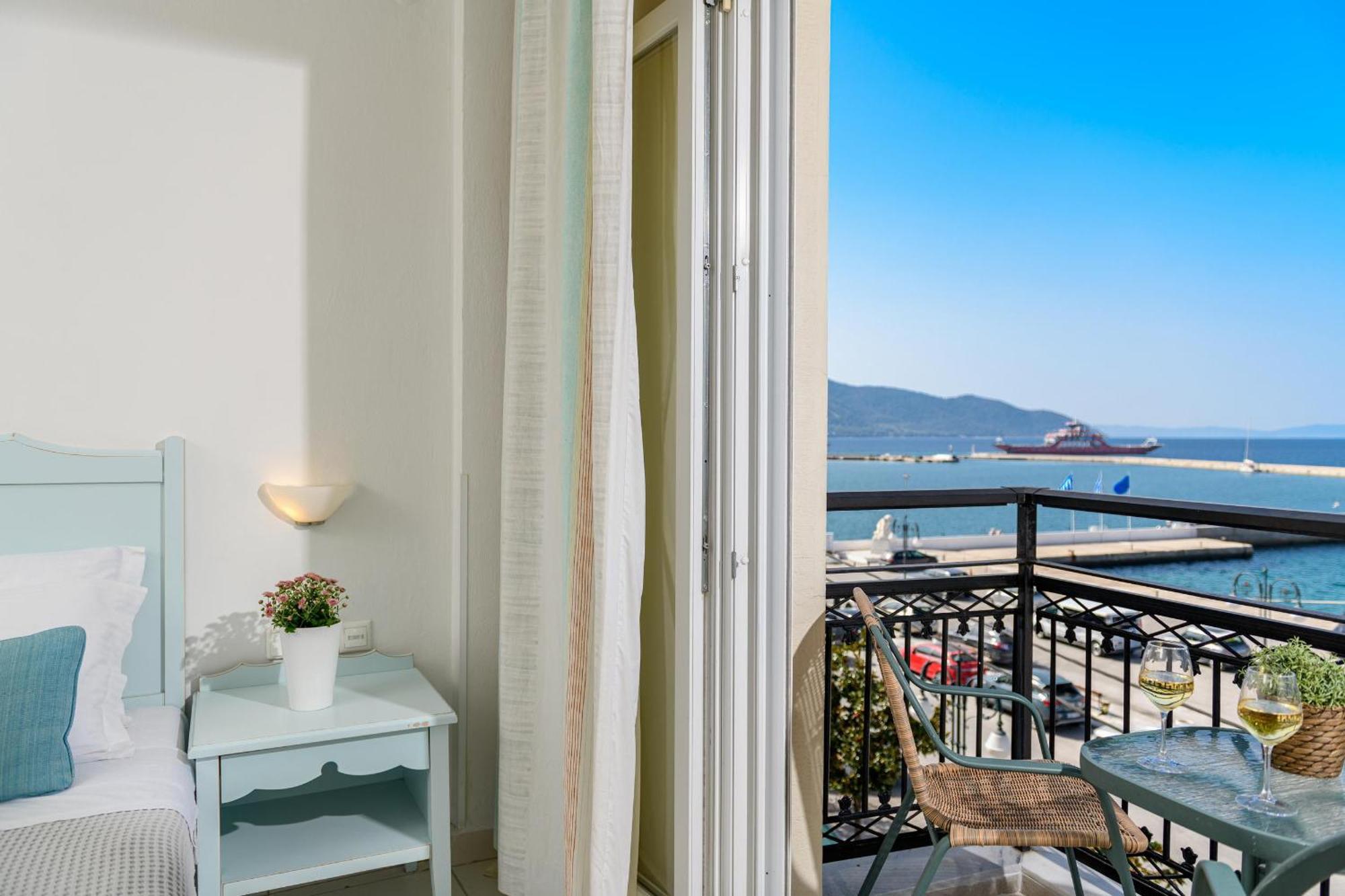 לימנאס Hotel Timoleon מראה חיצוני תמונה