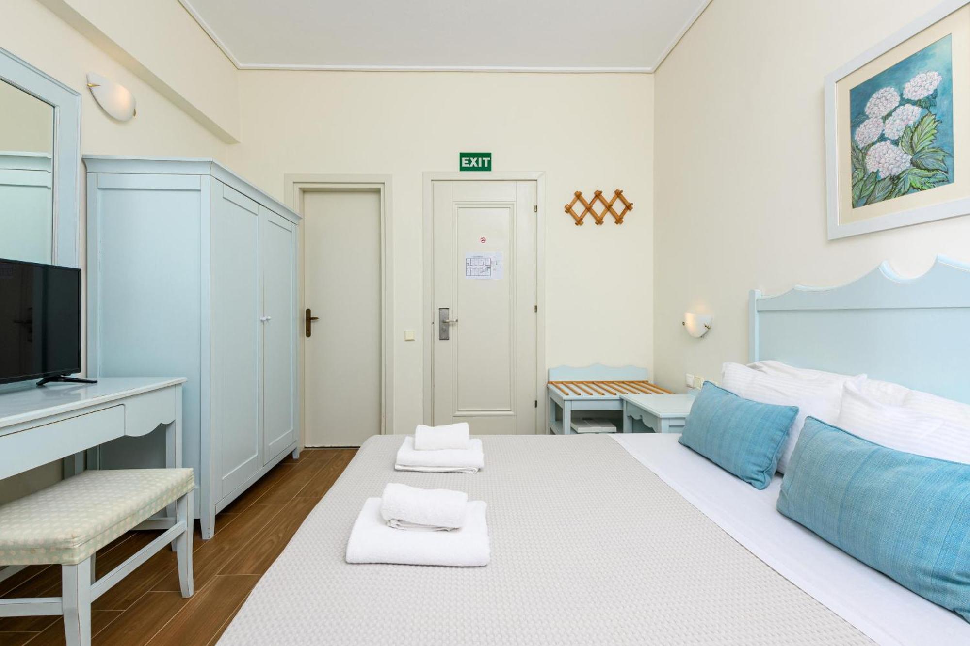 לימנאס Hotel Timoleon מראה חיצוני תמונה