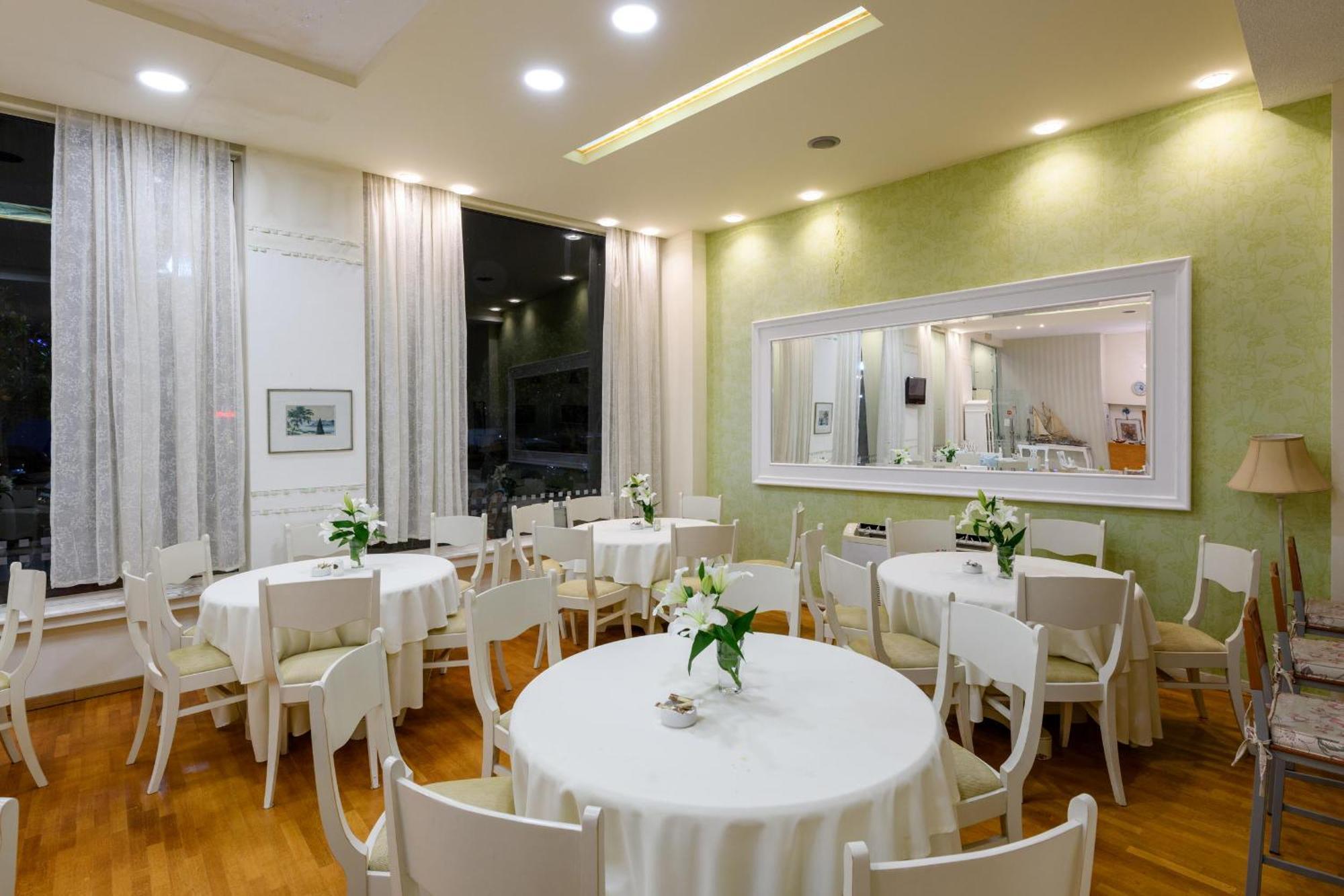 לימנאס Hotel Timoleon מראה חיצוני תמונה