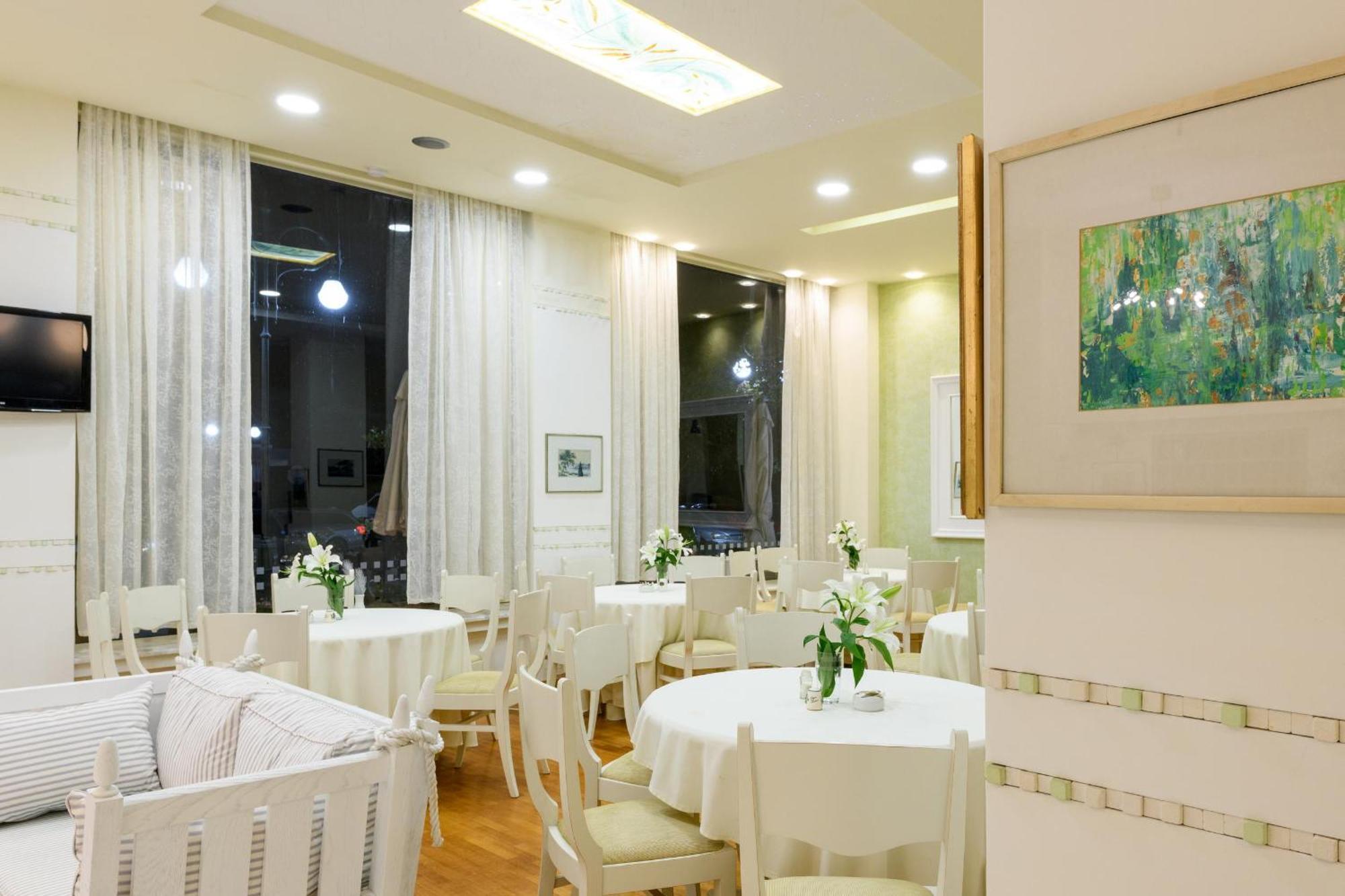 לימנאס Hotel Timoleon מראה חיצוני תמונה